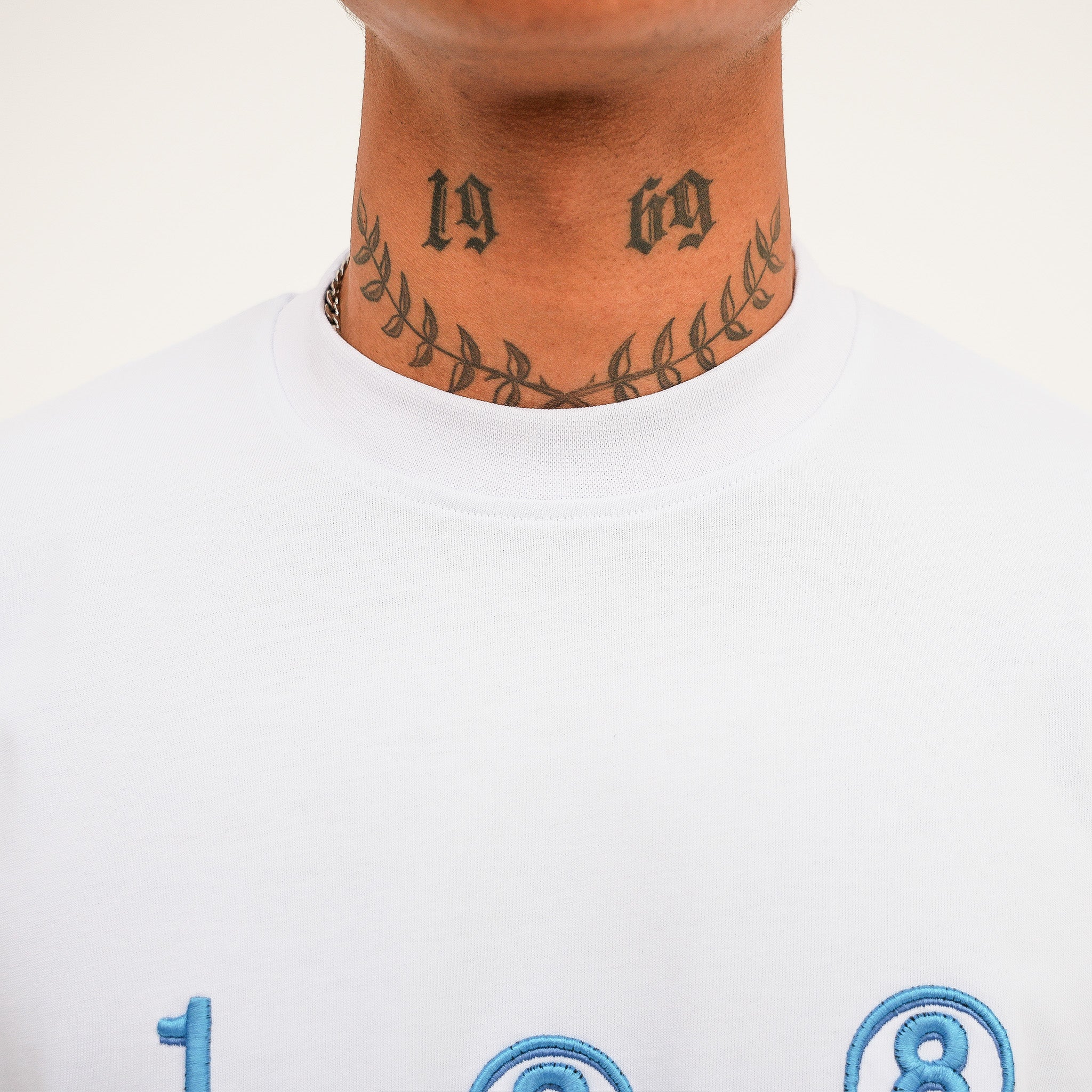 833 calendar WHITE eightthreethree